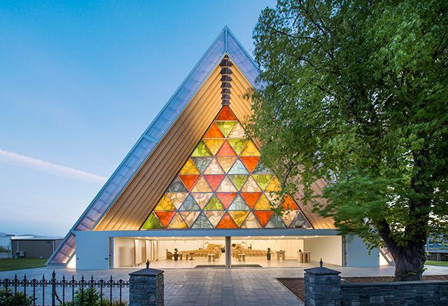 Cartboard cathedral, Christchurch, New Zealand 2013, Shigeru Ban @RuarteContract sustainible architecture