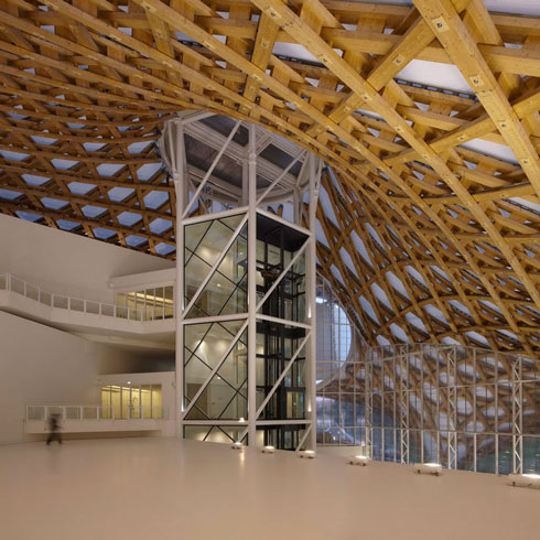 Centre-Pompidou-Metz-France-Shigeru-Ban-2010-2-@RuarteContract-arquitectura-architecture